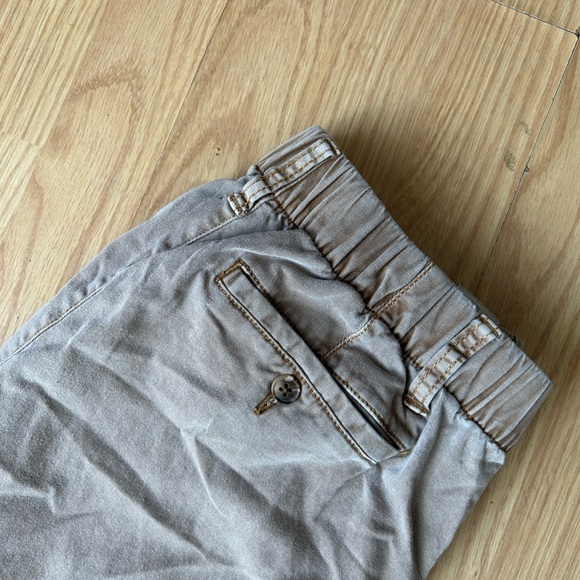 Khaki pants - Picture 7 of 7